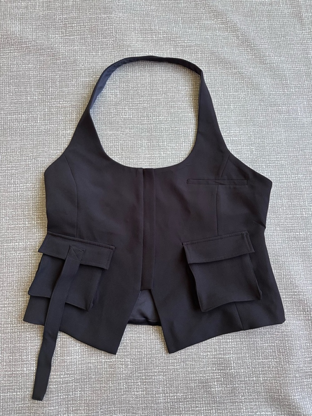 Zara Women’s Black Halter Utility Vest Top Lined Size Large Cargo Pockets Y2K
